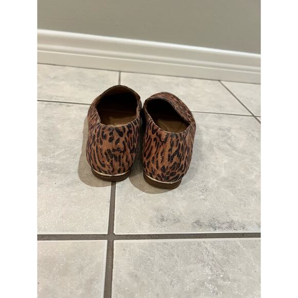 Alex Marie Barton Gold Metallic Leopard Print Slip On Loafers Size 8.5M - Picture 4 of 7